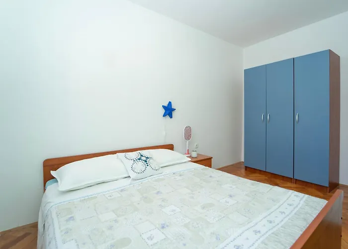Apartment Barcot, Vela Luka, Korcula, Croatia *