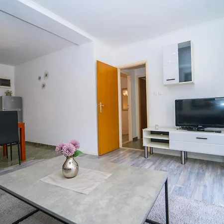 Apartment Barcot, Vela Luka, Korcula, Croatia *